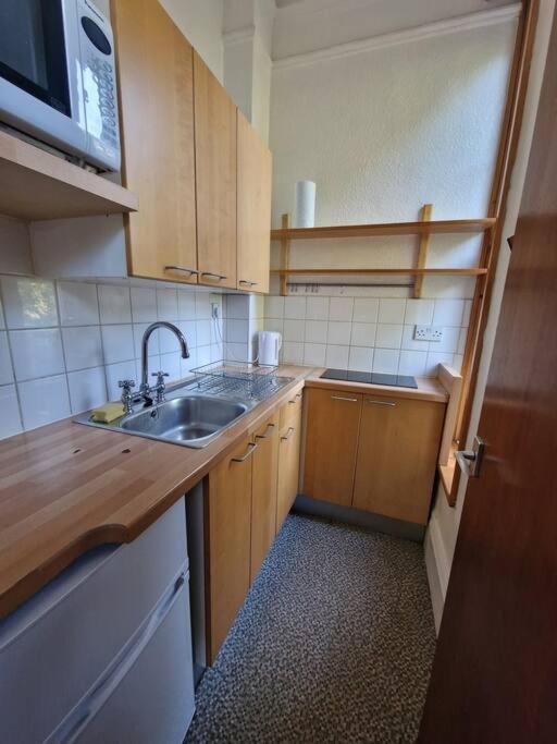 Bright Well Located Studio Flat Londres Exterior foto